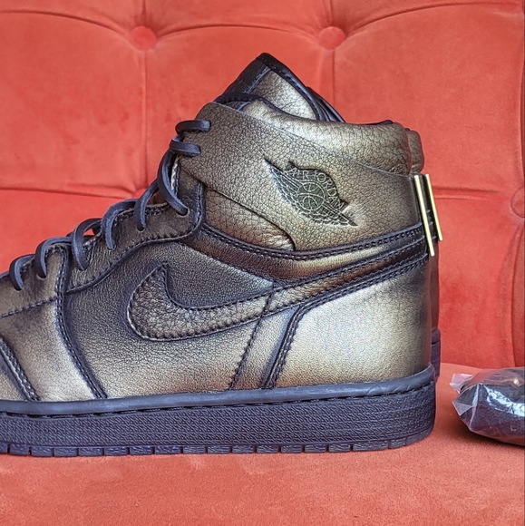 Air Jordan 1 Retro High 'Wings' AA2887-035  Sneaker Men's Size 9.5 - Picture 8 of 16